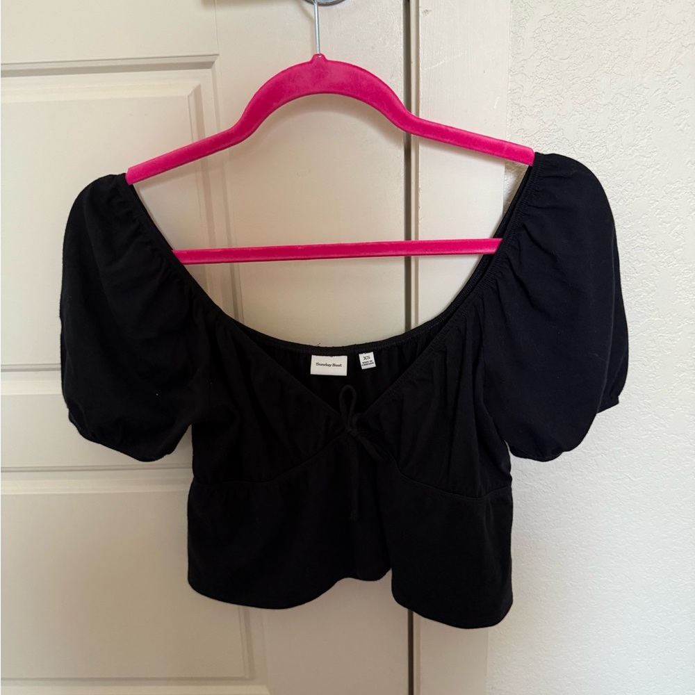 Aritzia Black Puff Sleeve Blouse